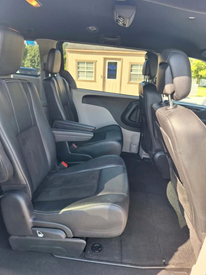 Dodge Grand Caravan SXT 2020