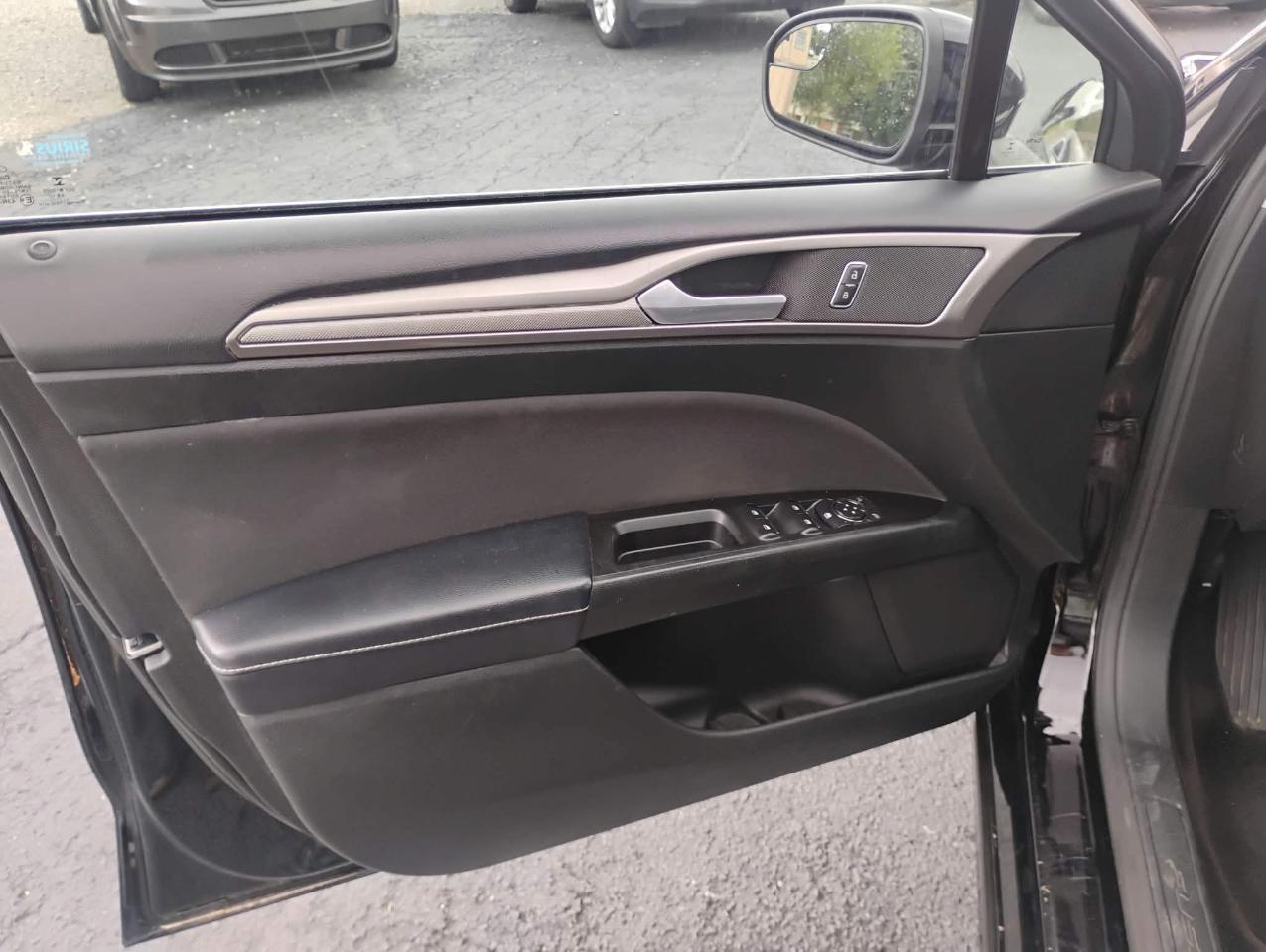 Ford Fusion SE 2017