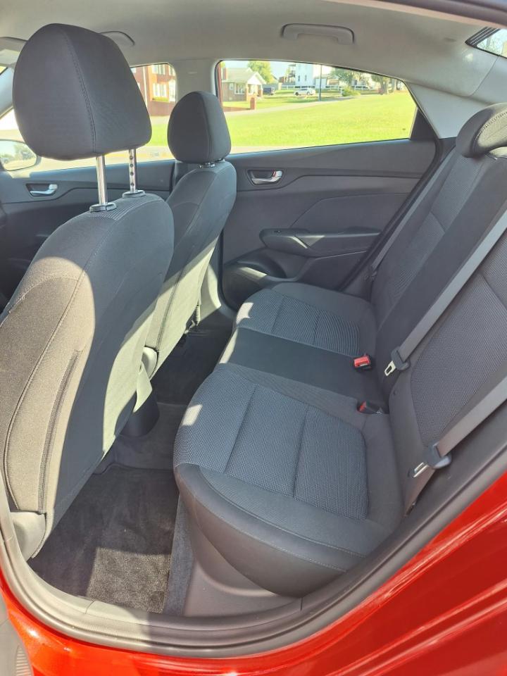 Hyundai Accent SE 2021