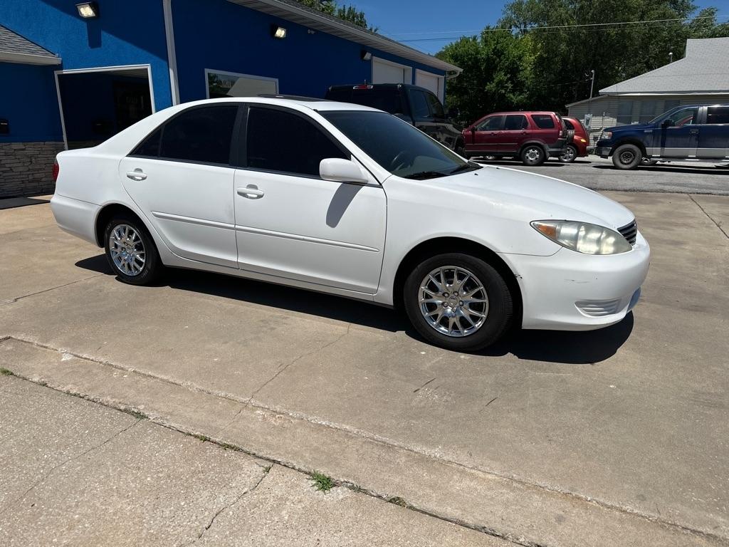 Toyota Camry  2005
