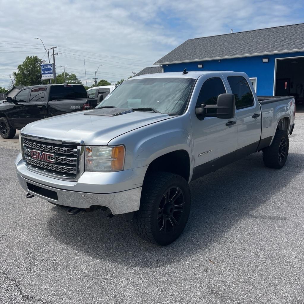 2013 GMC Sierra 4WD Crew Cab 6.5ft SLE's photo