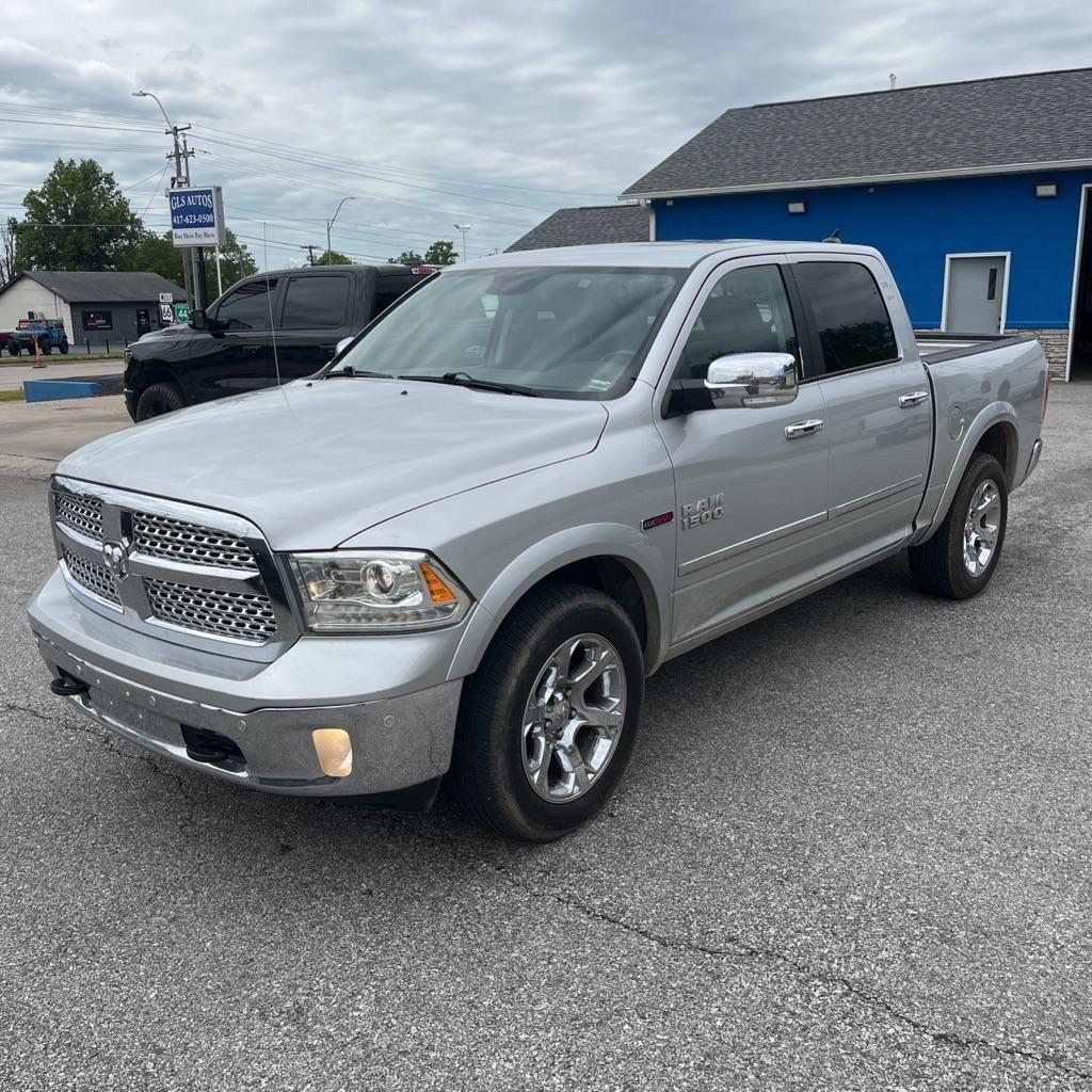 RAM 1500 Laramie 2016