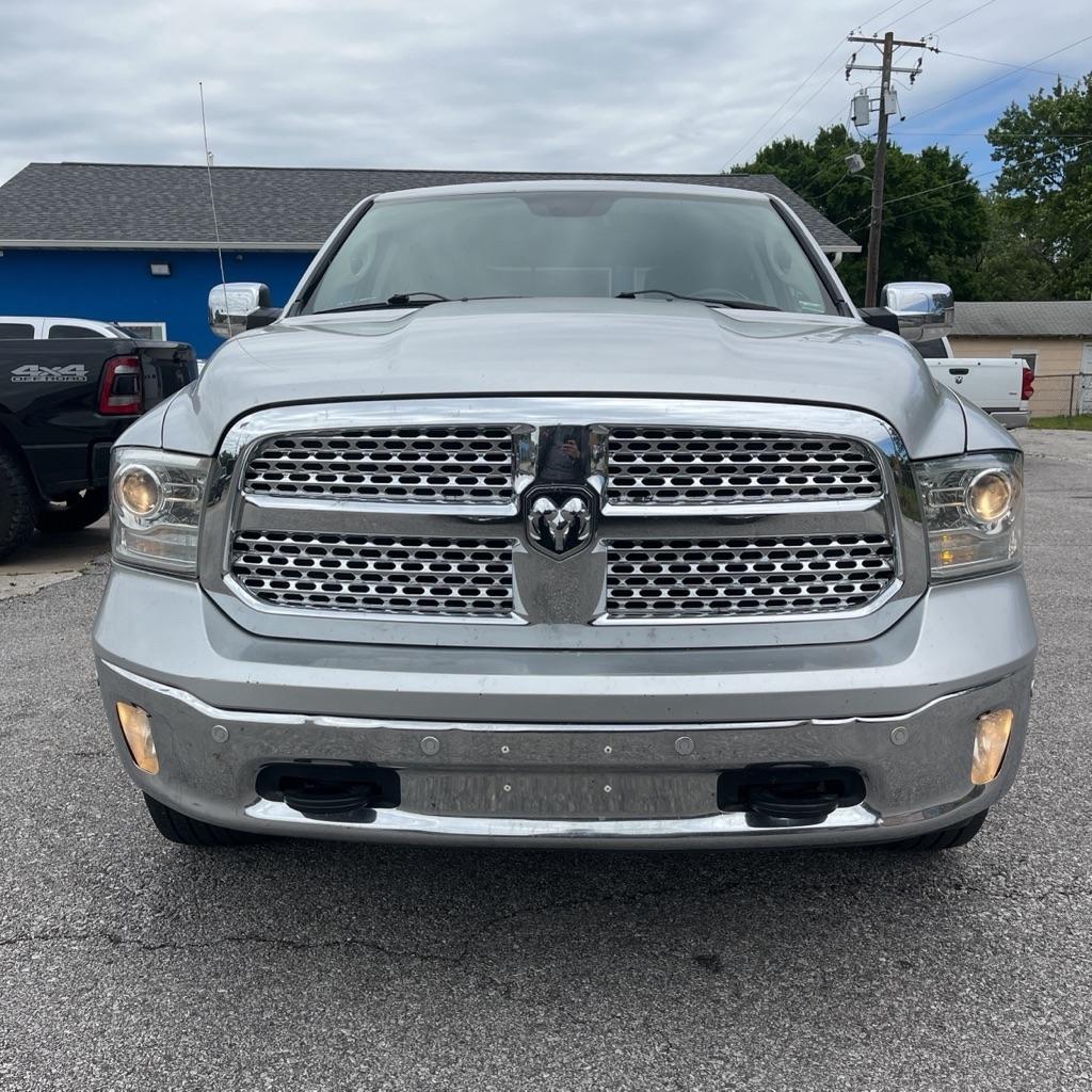 RAM 1500 Laramie 2016