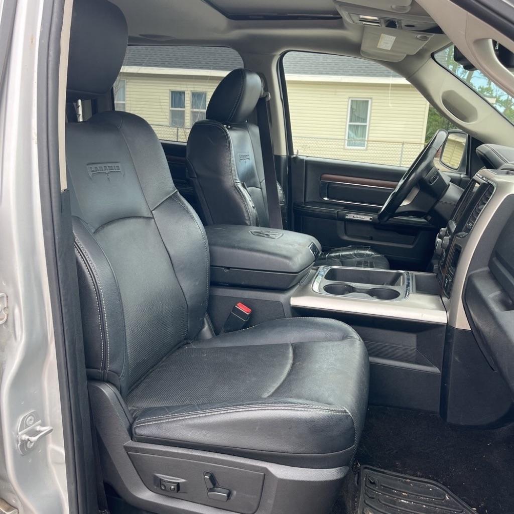 RAM 1500 Laramie 2016