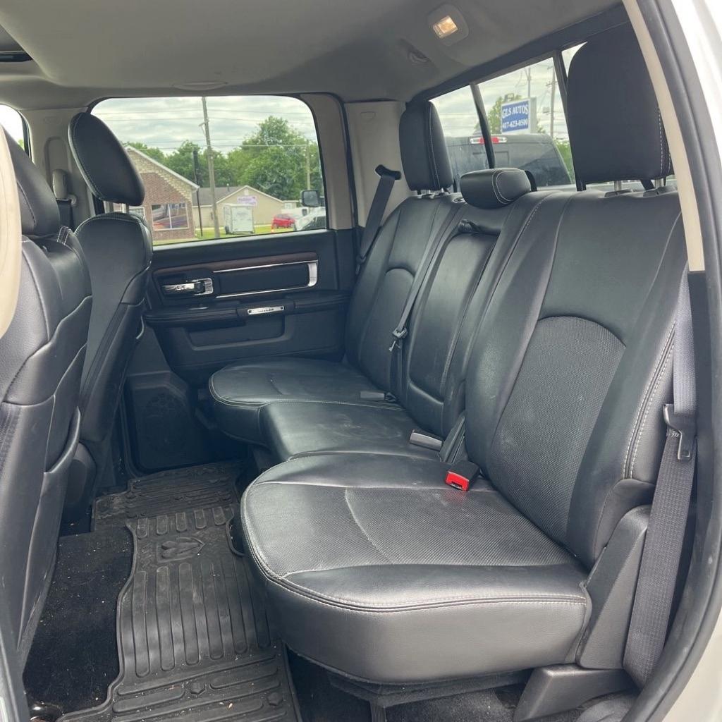 RAM 1500 Laramie 2016