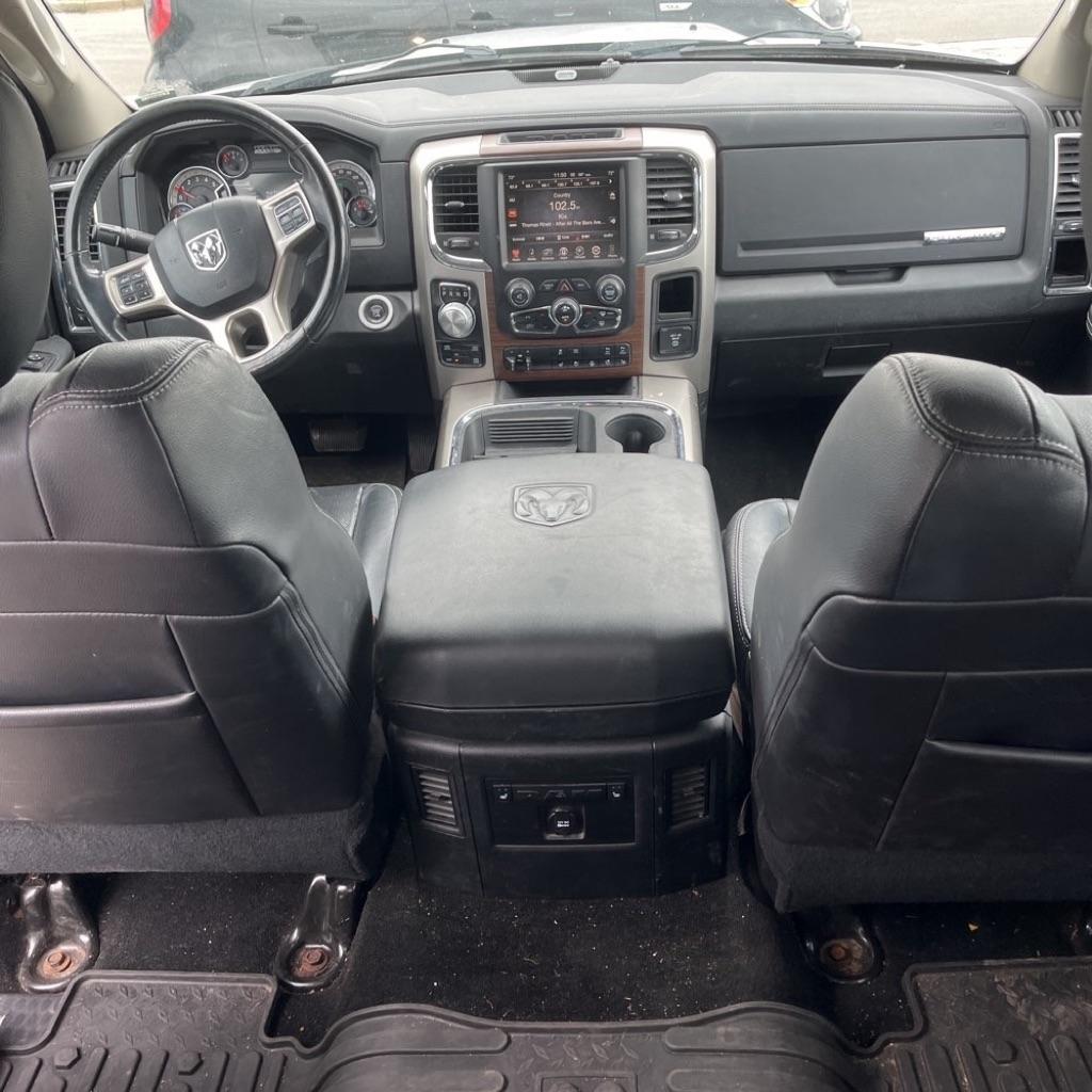 RAM 1500 Laramie 2016