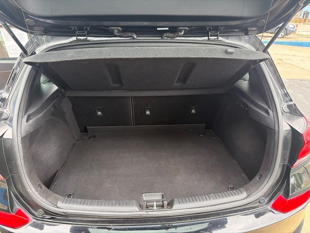 Hyundai Elantra GT  2018