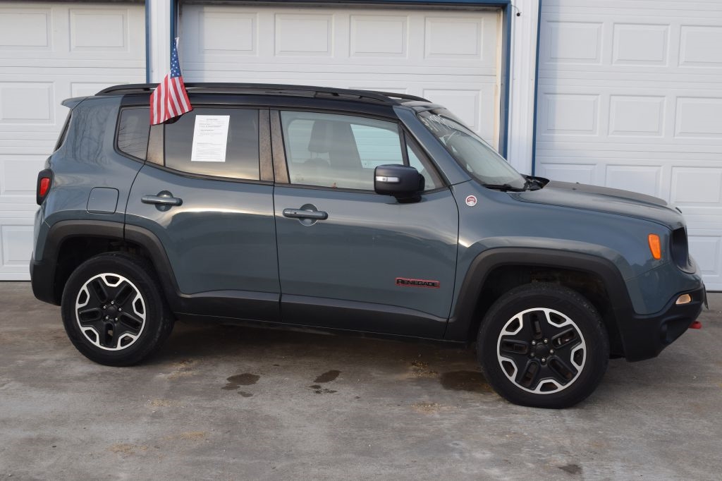 2016 Jeep Renegade Trailhawk