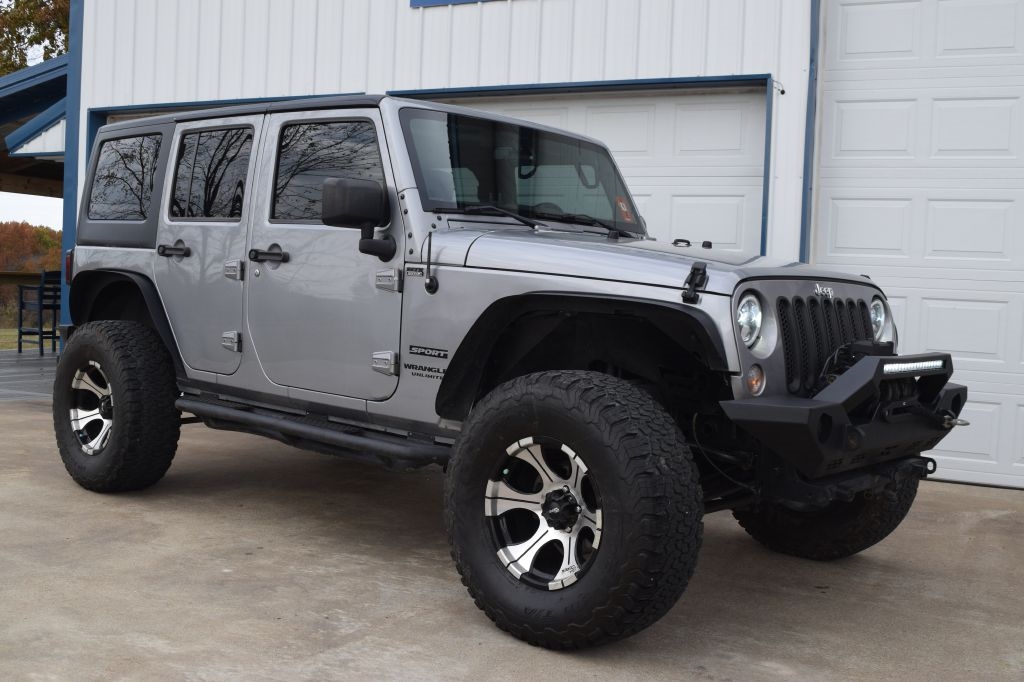 2016 Jeep Wrangler Unlimited Sport S's photo