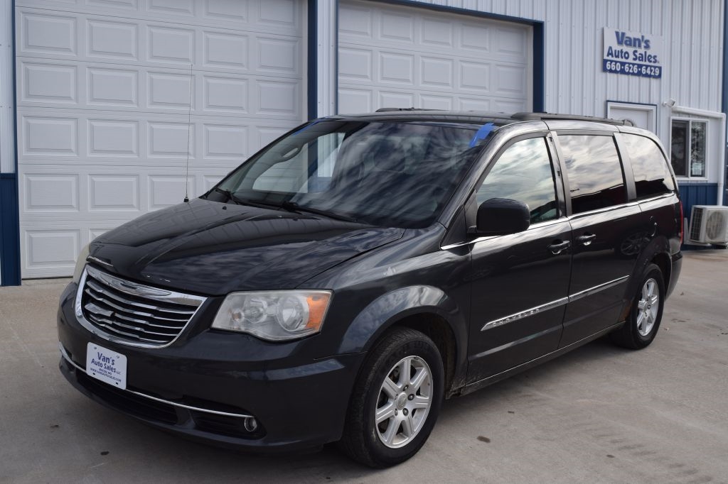 2011 Chrysler Town & Country Touring