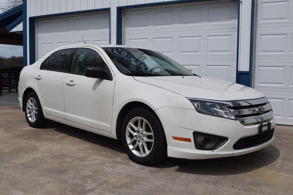 2012 Ford Fusion S