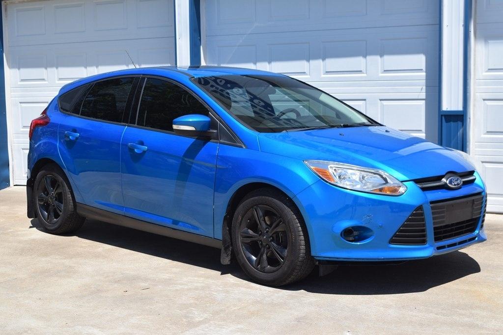 2013 Ford Focus 5 Door Hatch SE's photo