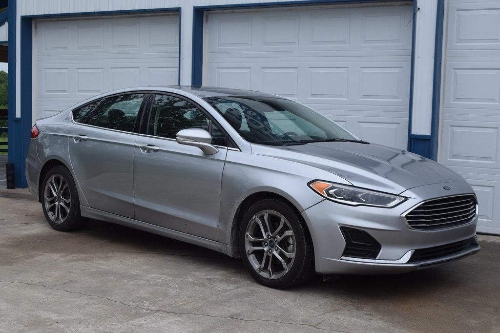 2020 Ford Fusion SEL FWD's photo