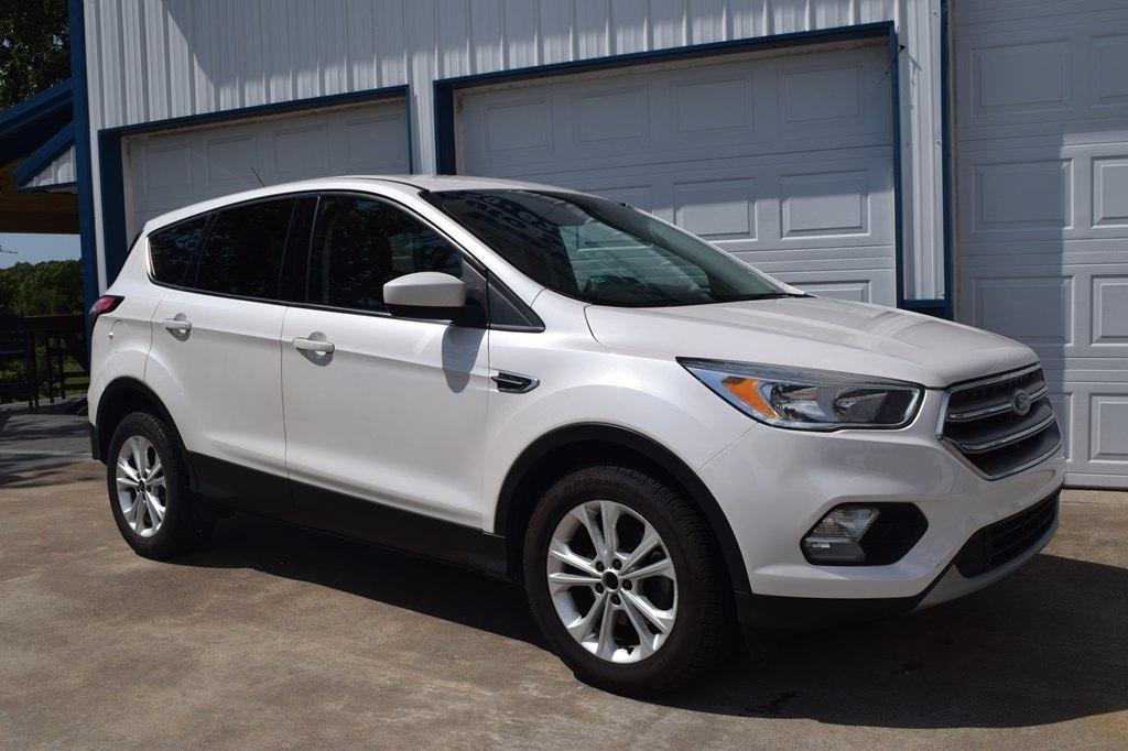 2017 Ford Escape SE FWD