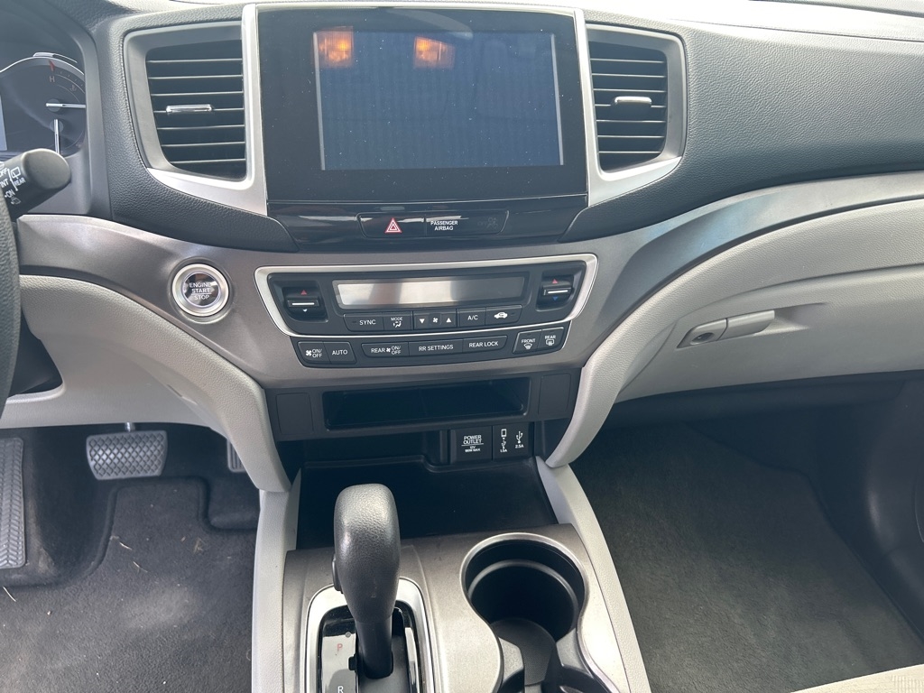 Honda Pilot EX 2WD 2017 Honda Pilot EX 2WD 2017