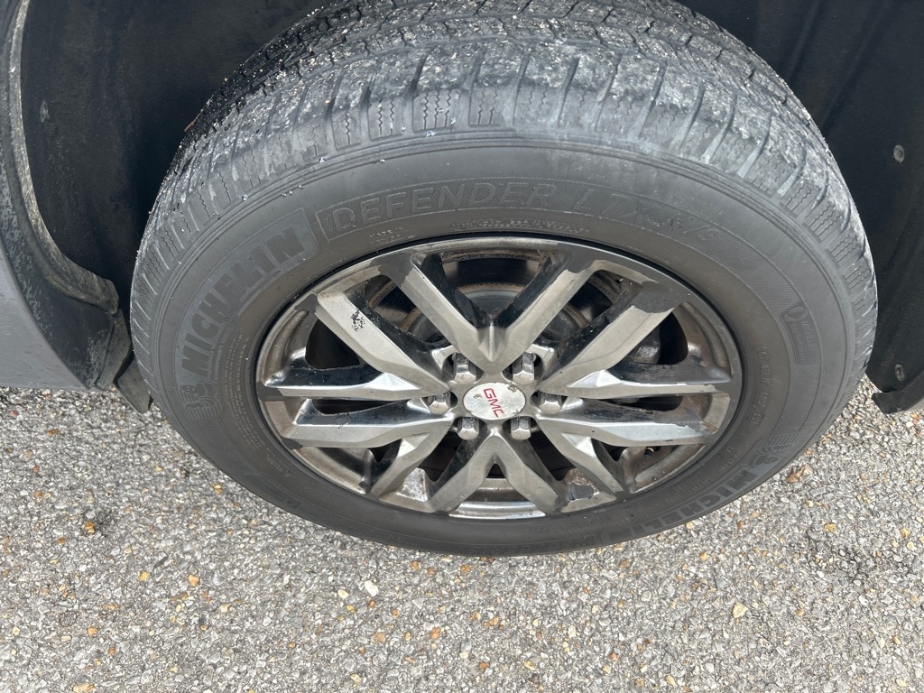 GMC Acadia FWD 4dr SLT w/SLT-1 2017