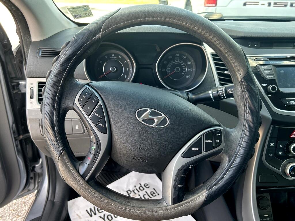 Hyundai Elantra 4dr Sdn Auto SE (Alabama Plant) 2015
