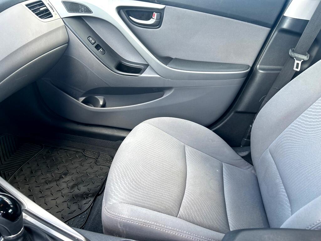Hyundai Elantra 4dr Sdn Auto SE (Alabama Plant) 2015