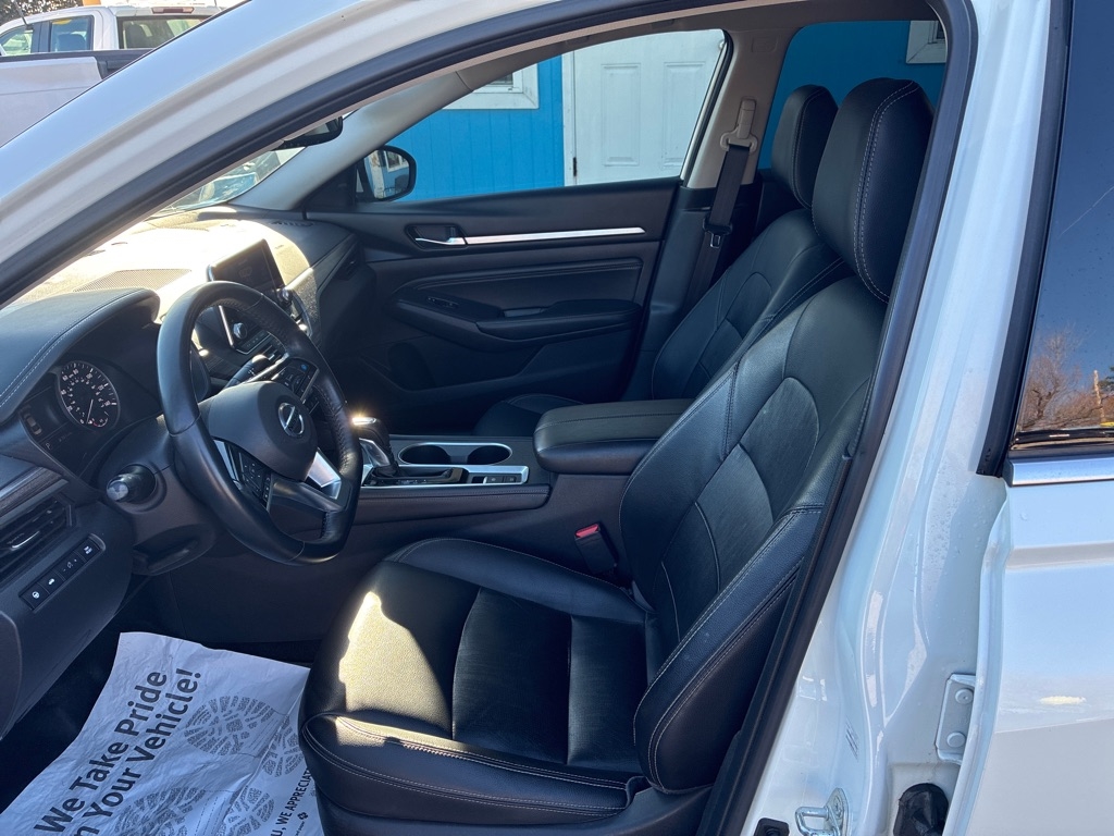 Nissan Altima 2.5 Platinum Sedan 2019