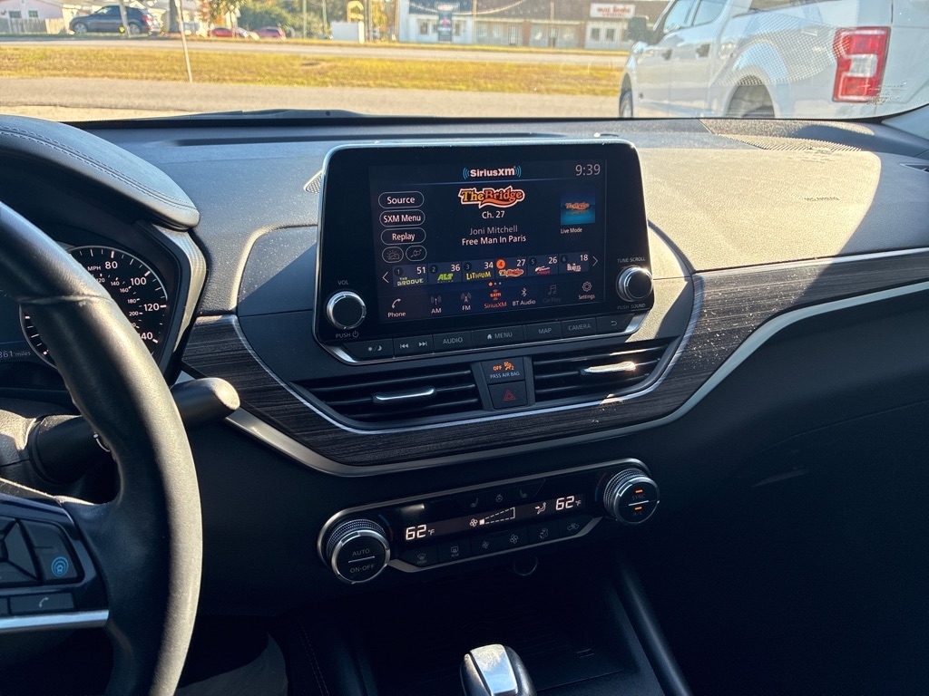 Nissan Altima 2.5 Platinum Sedan 2019