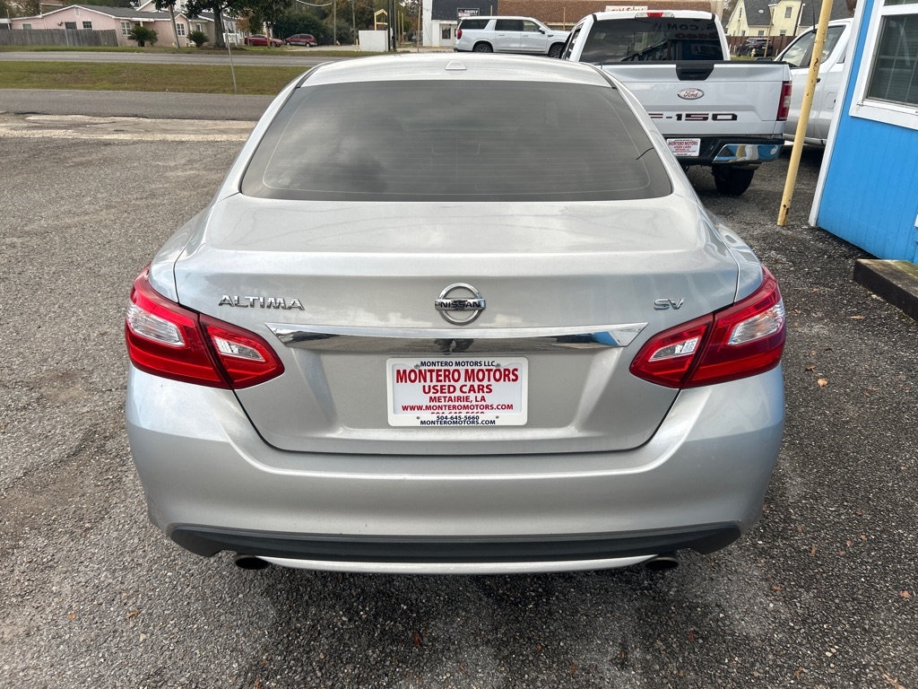 Nissan Altima 2.5 SV Sedan 2017