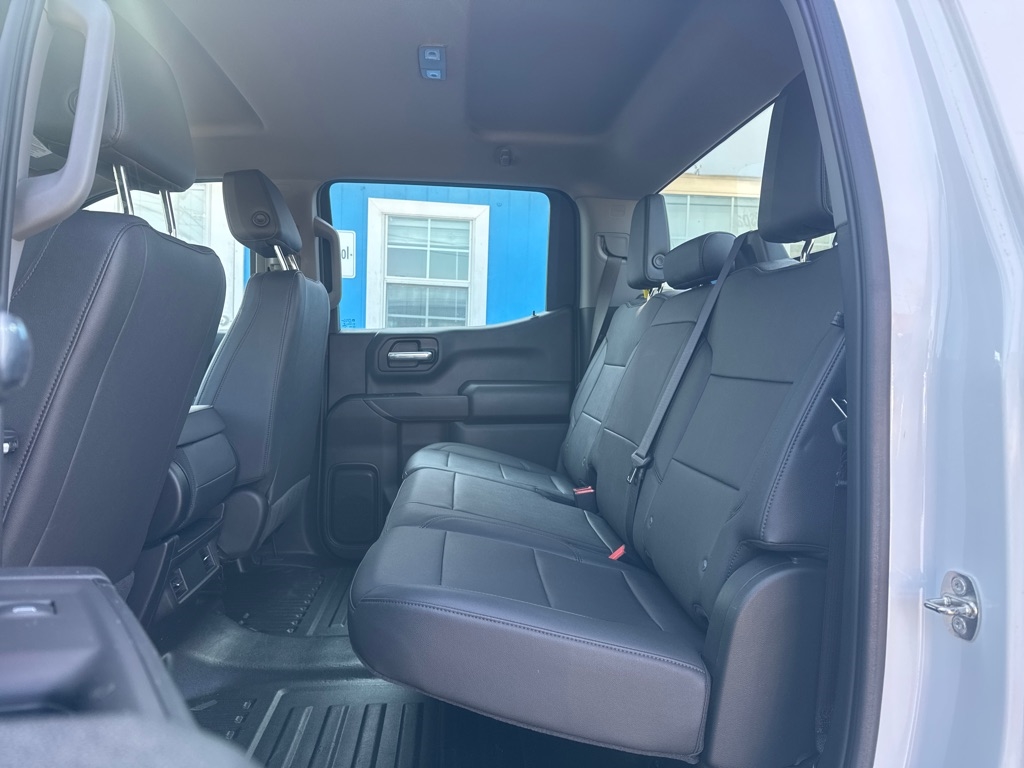 Chevrolet Silverado 1500 2WD Crew Cab 147" Work Truck 2023