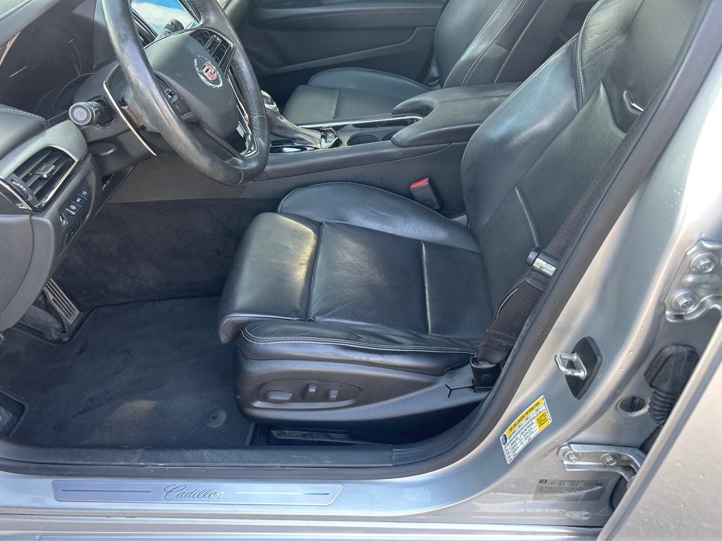 Cadillac ATS 4dr Sdn 2.0L Premium RWD 2013