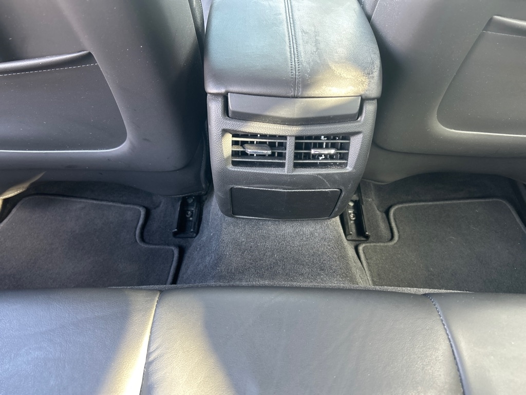 Cadillac ATS 4dr Sdn 2.0L Premium RWD 2013