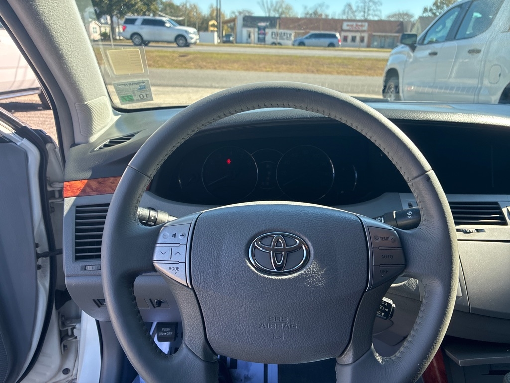 Toyota Avalon 4dr Sdn Touring (Natl) 2006