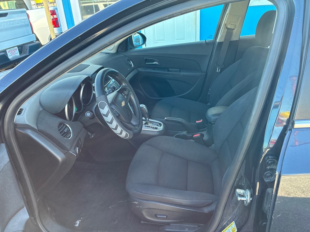 Chevrolet Cruze Limited 4dr Sdn Auto LT w/1LT 2016