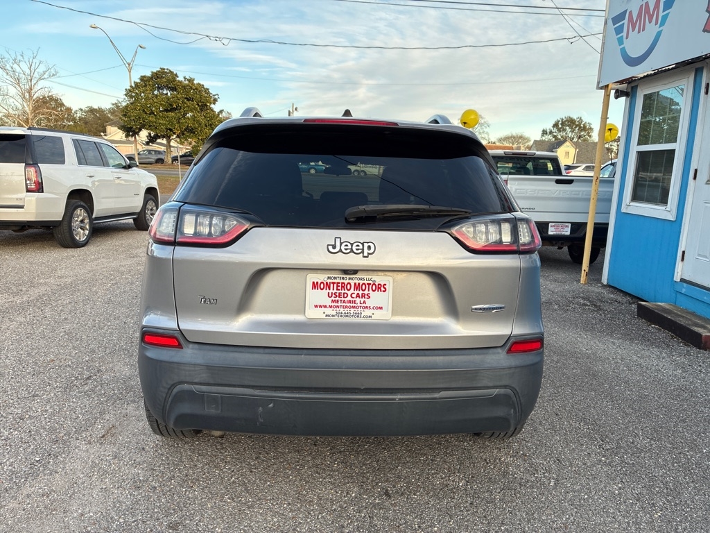 Jeep Cherokee Latitude FWD 2019