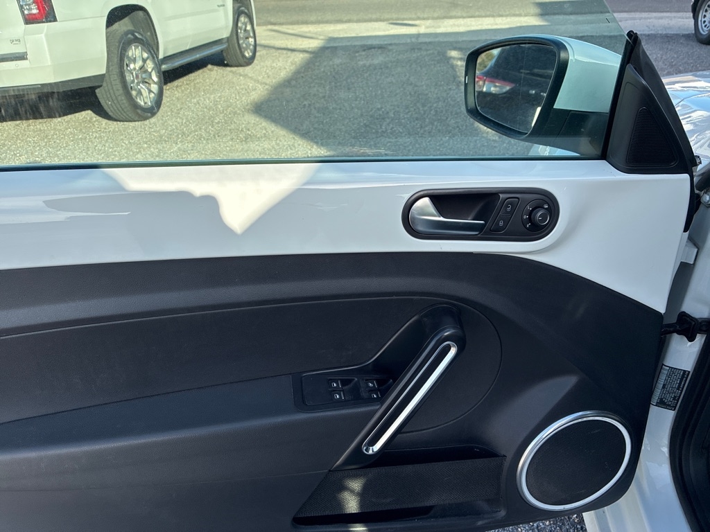 Volkswagen Beetle Convertible Coast Auto 2018