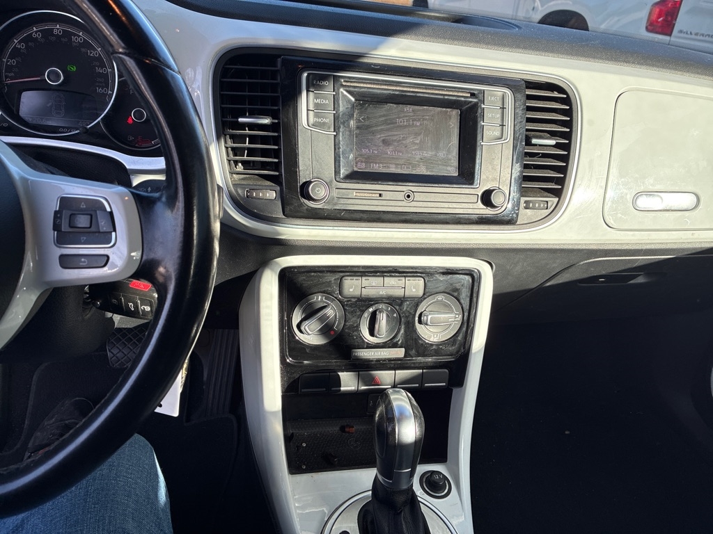 Volkswagen Beetle Convertible Coast Auto 2018