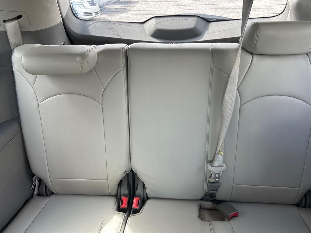 Chevrolet Traverse AWD 4dr LT w/2LT 2012