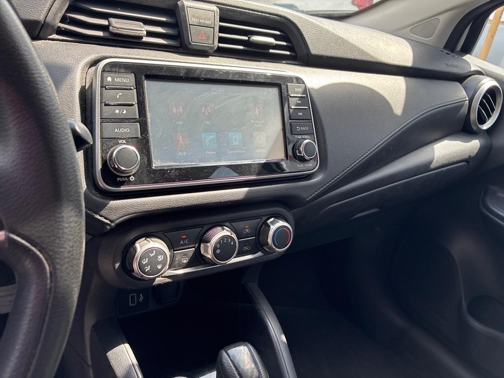 Nissan Versa S CVT 2020