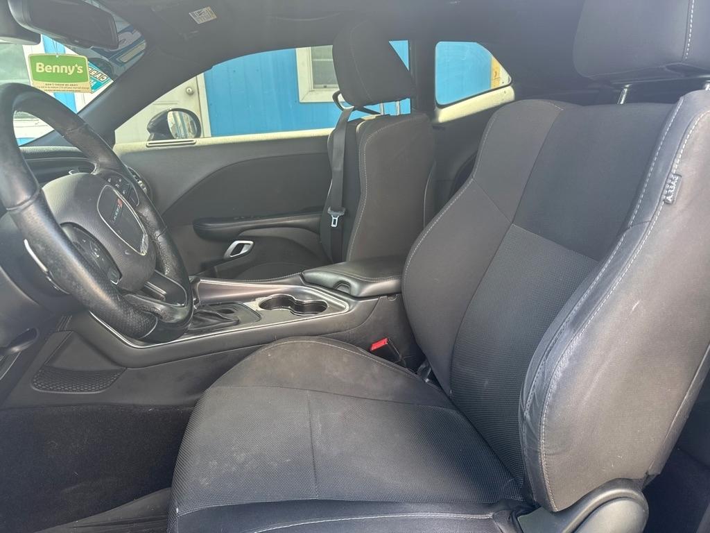 Dodge Challenger 2dr Cpe R/T Shaker 2016