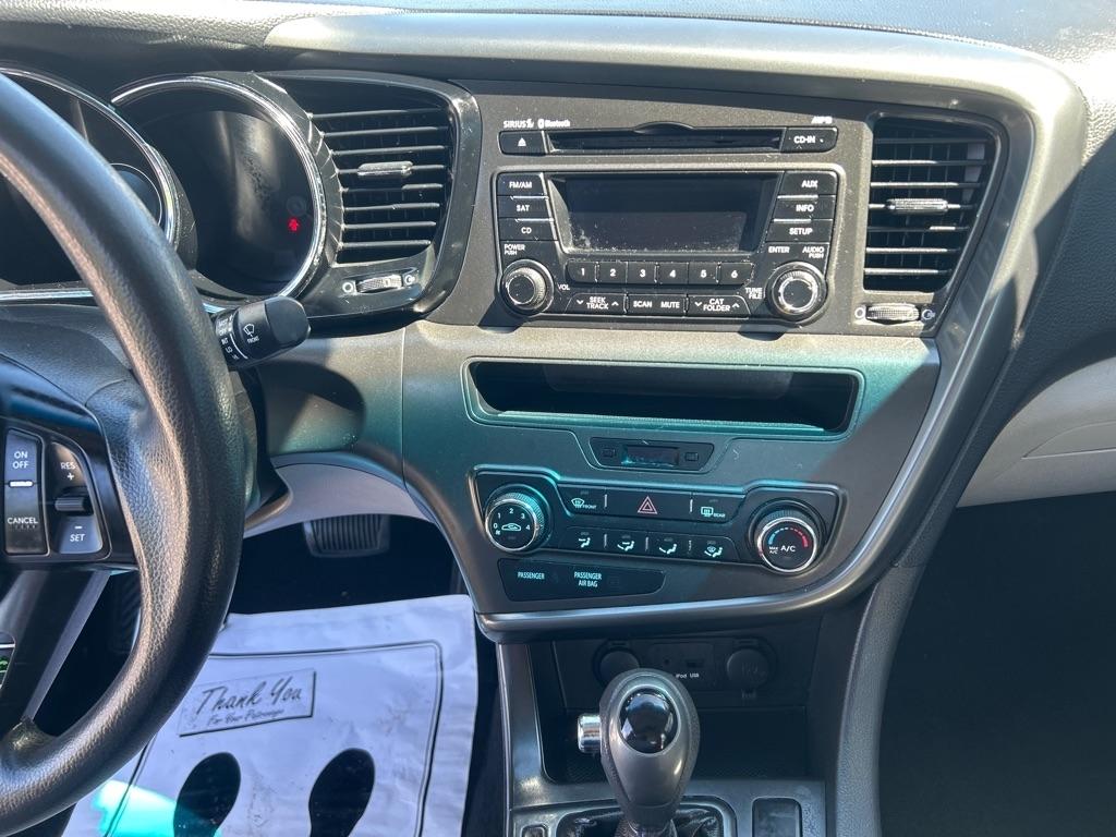 Kia Optima 4dr Sdn 2.4L Auto LX 2012