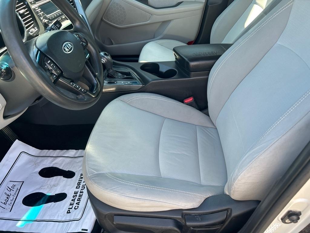 Kia Optima 4dr Sdn 2.4L Auto LX 2012