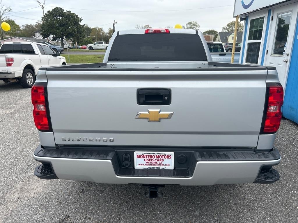 Chevrolet Silverado 1500 2WD Double Cab 143.5" Custom 2018