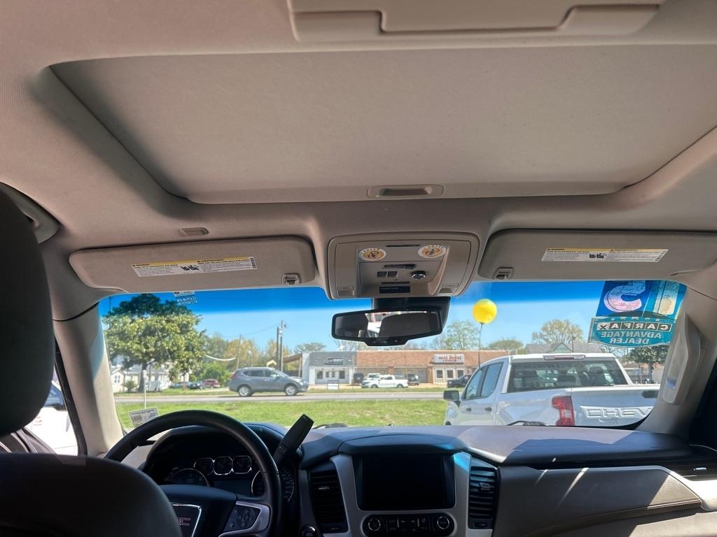 GMC Yukon 2WD 4dr SLT 2015