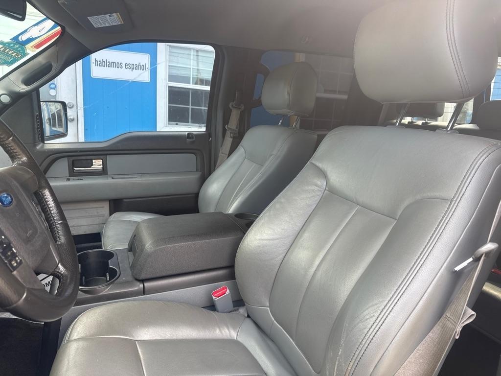 Ford F-150 2WD SuperCrew 145" Platinum 2014