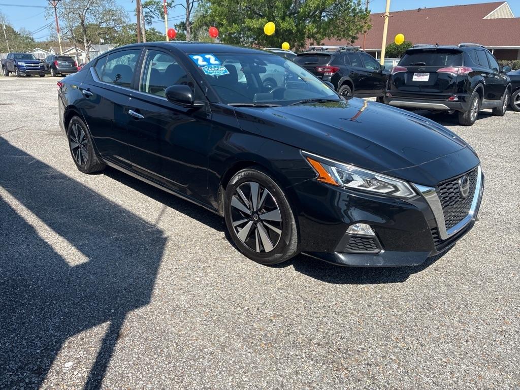 Nissan Altima 2.5 SV Sedan 2022
