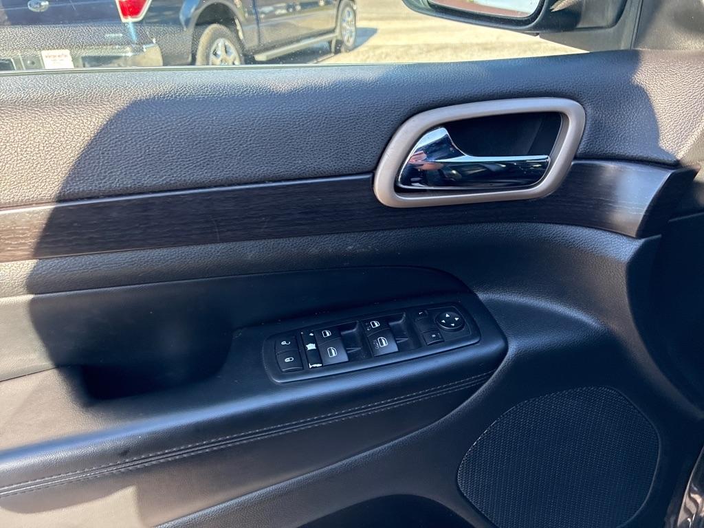 Jeep Grand Cherokee RWD 4dr Altitude 2014