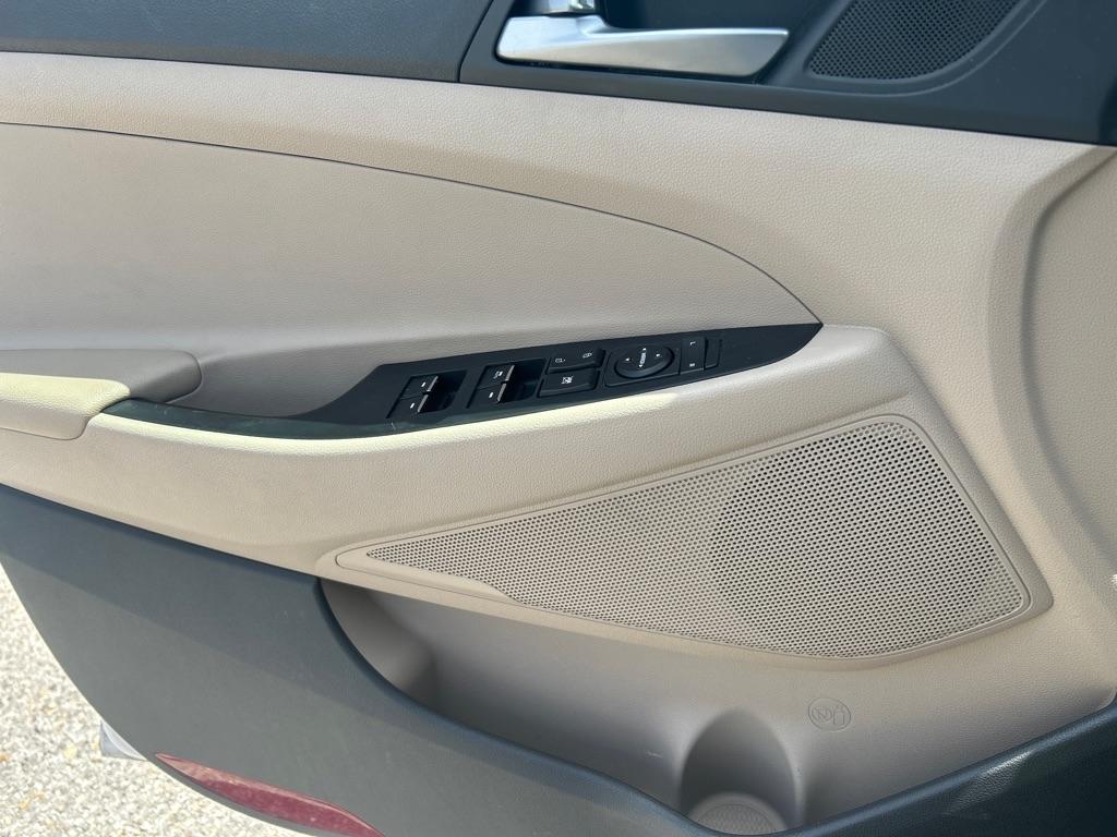 Hyundai Tucson FWD 4dr Limited 2016