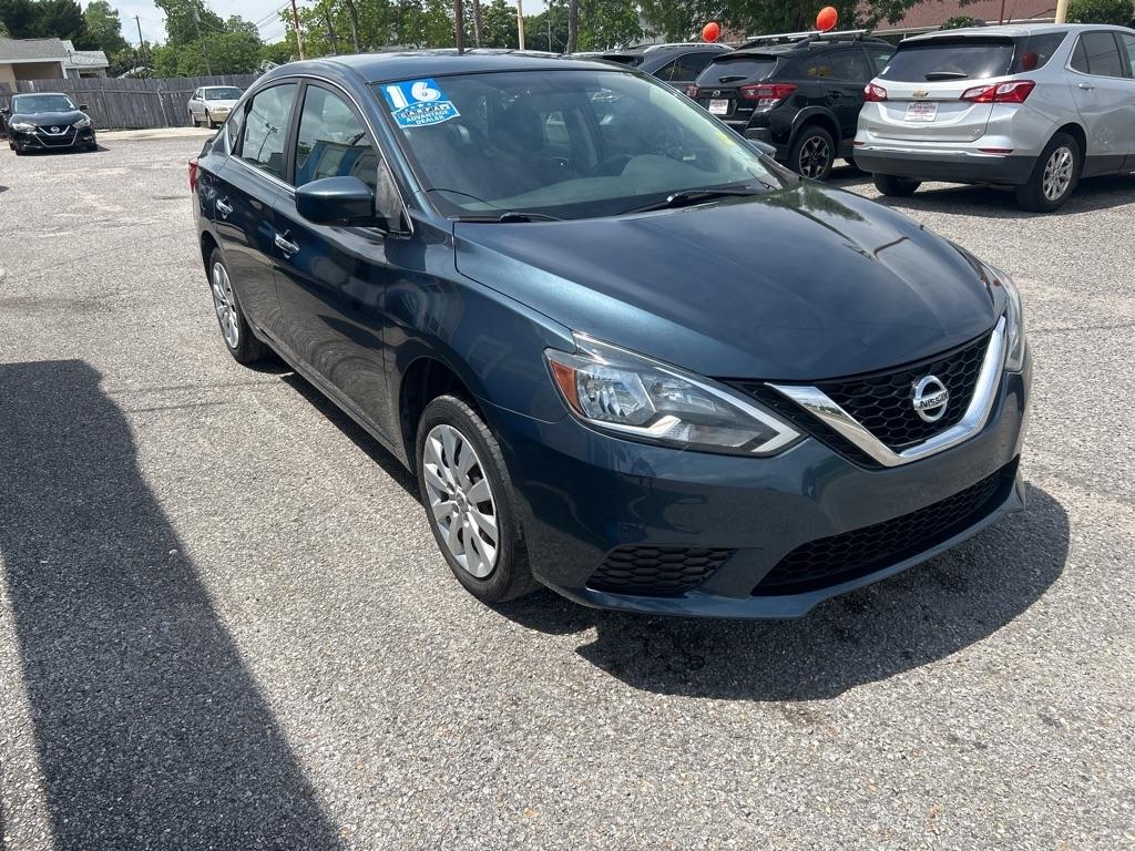 Nissan Sentra 4dr Sdn I4 CVT SV 2016