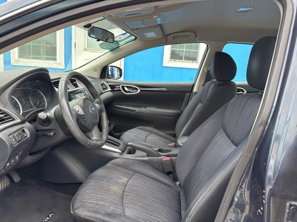 Nissan Sentra 4dr Sdn I4 CVT SV 2016