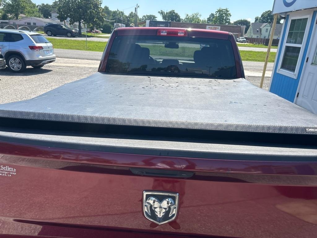RAM 1500 Tradesman 4x2 Quad Cab 6'4" Box 2018