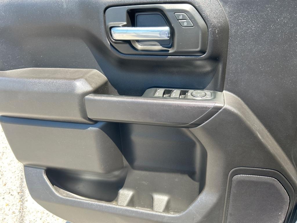 Chevrolet Silverado 1500 2WD Crew Cab 147" Work Truck 2023