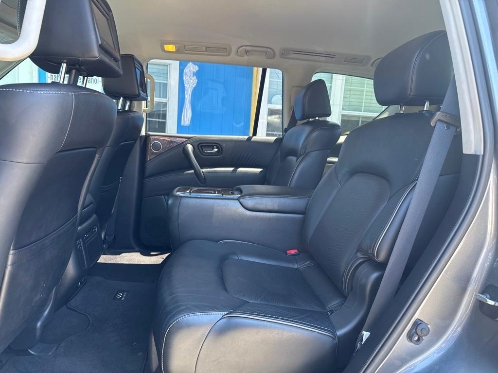 Infiniti QX80 2WD 4dr 2015