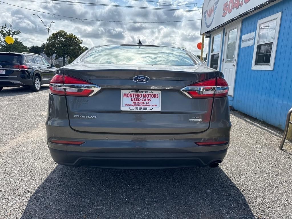 Ford Fusion SE FWD 2020